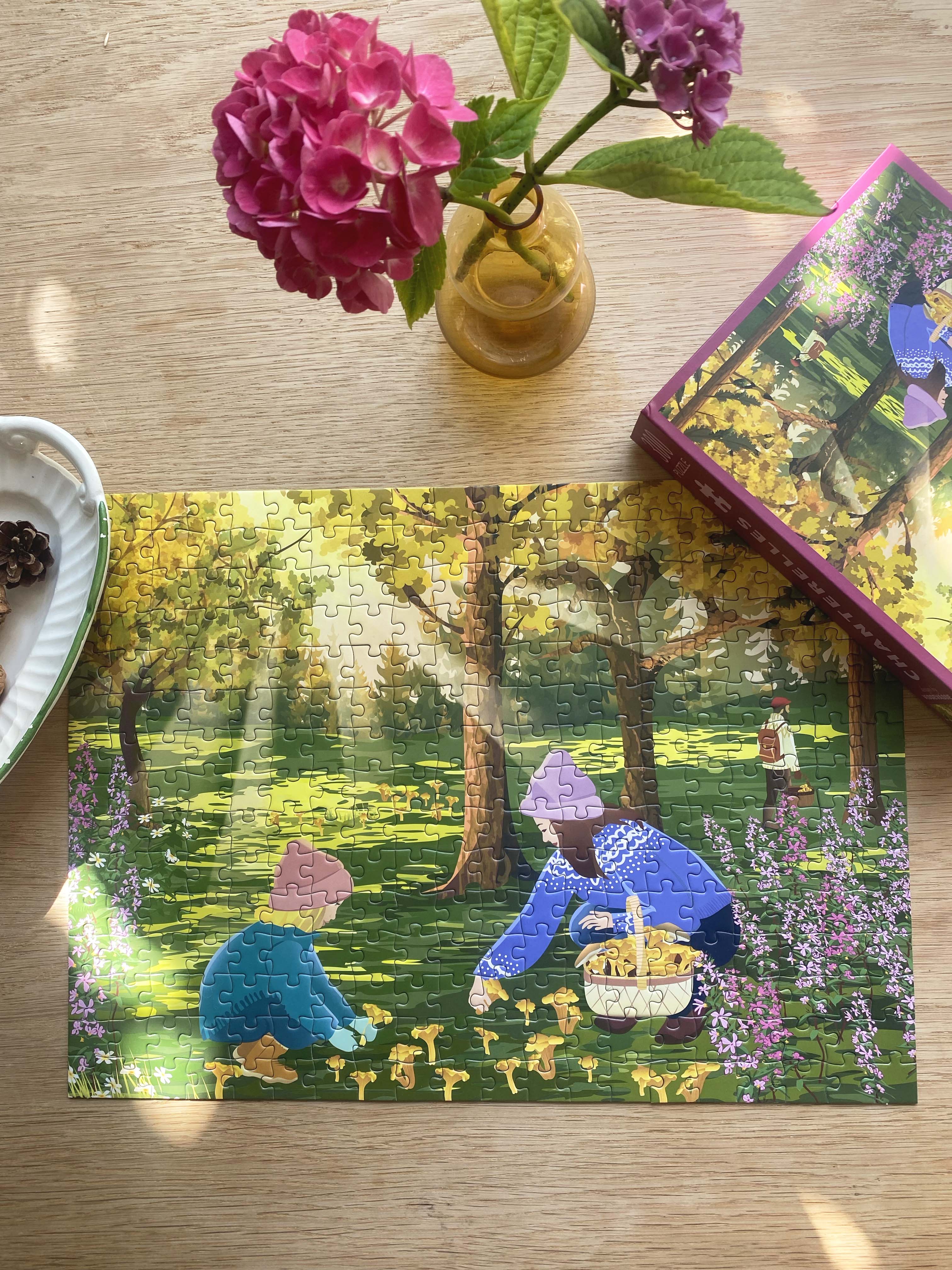 CHANTERELLES - puzzle with 300 pieces