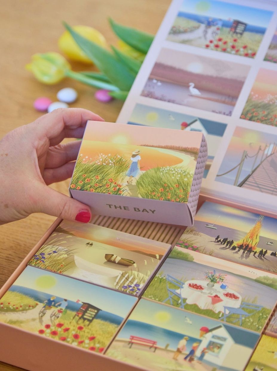 SUMMER MOMENTS - puzzle box with nine small puzzles