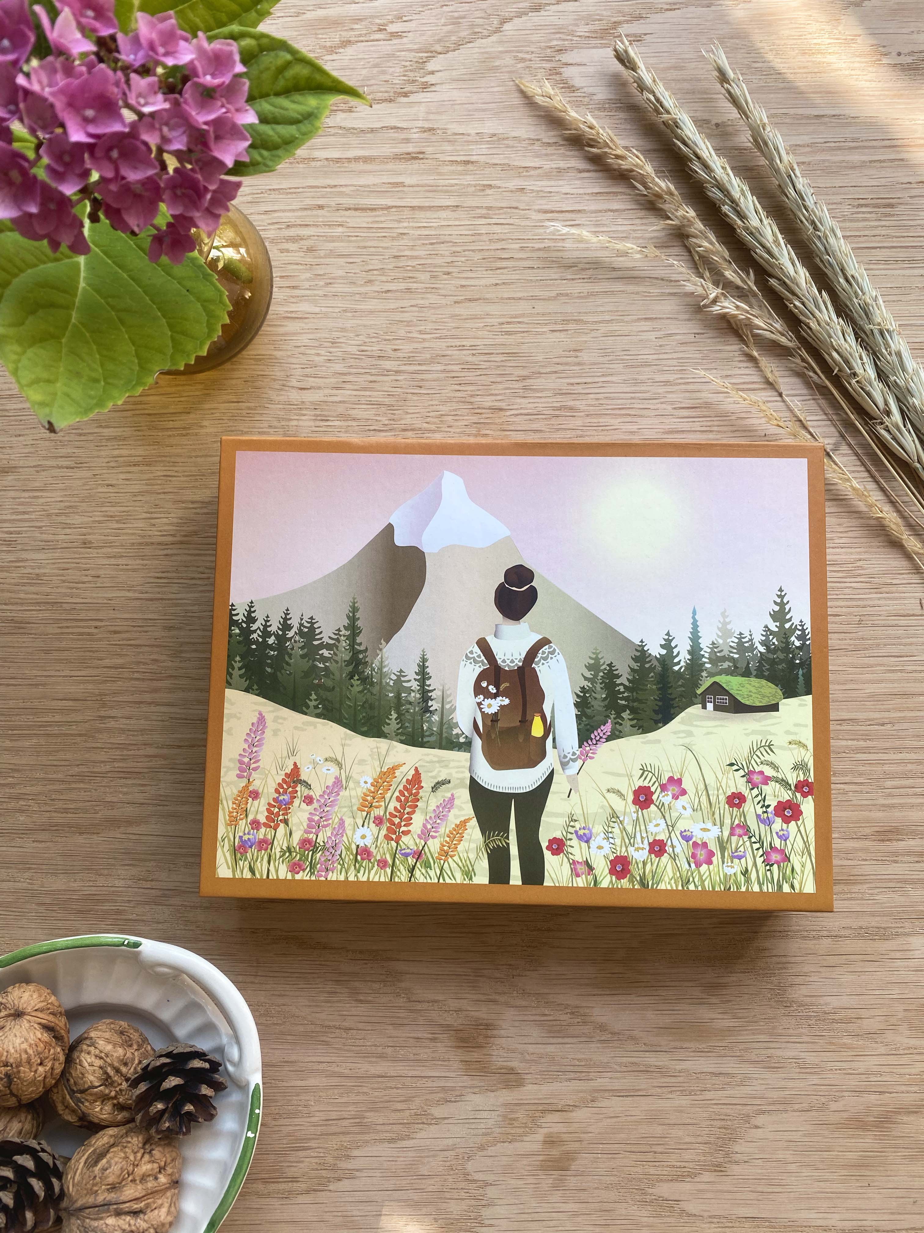 HIKE WITH ME- puzzle with 300 pieces