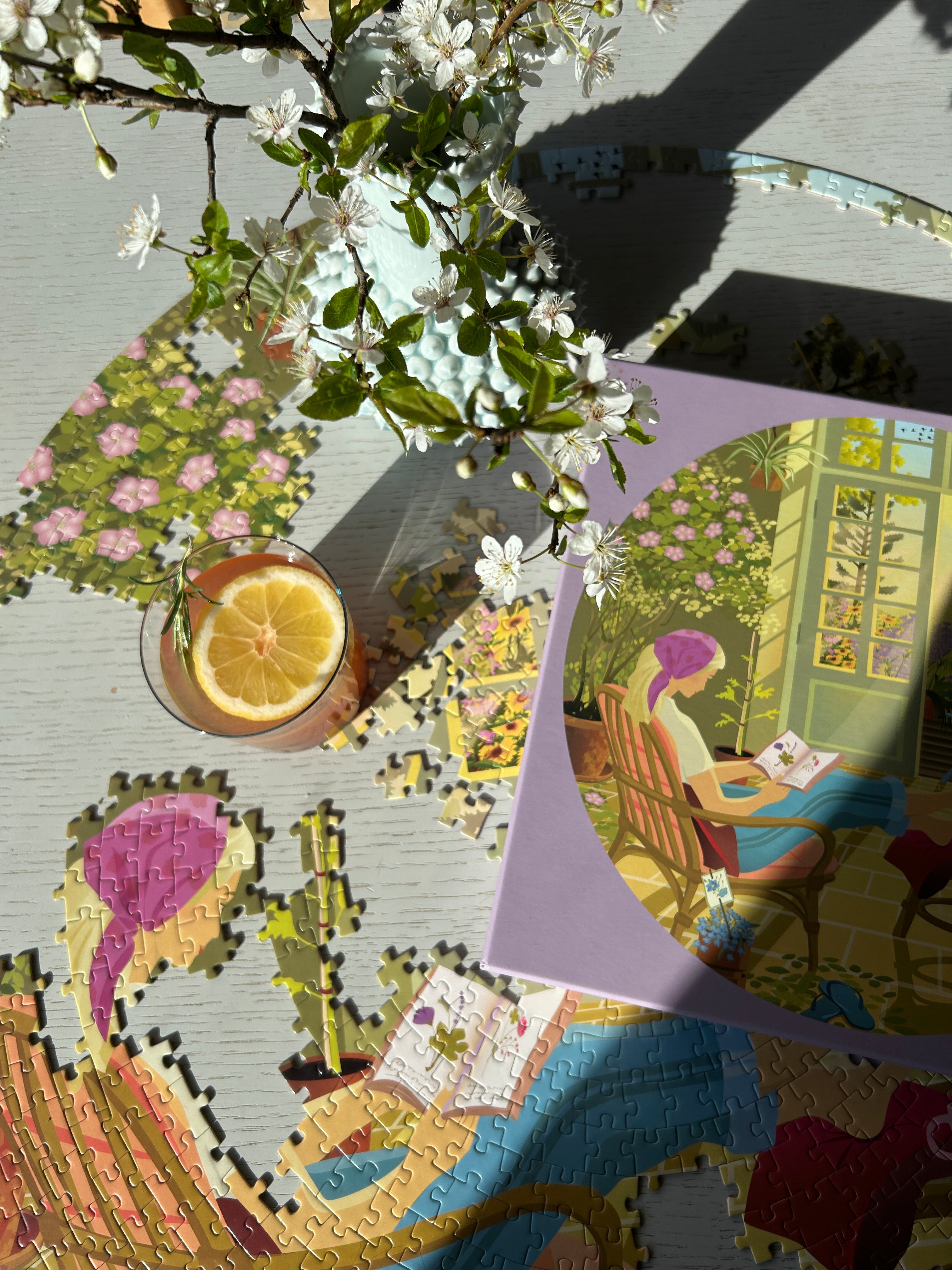 MORNING GLOW - round puzzle with 1,000 pieces