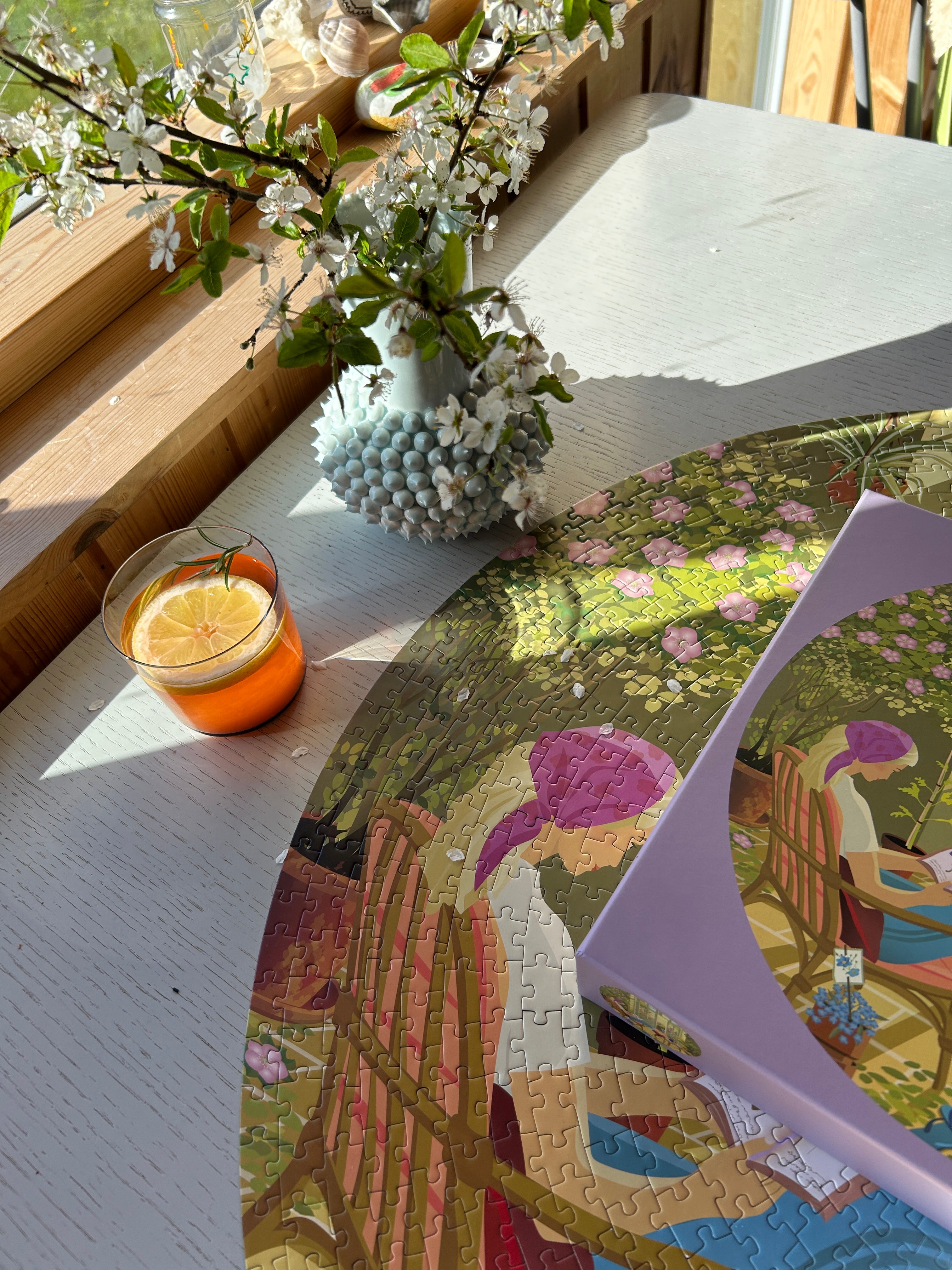 MORNING GLOW - round puzzle with 1,000 pieces