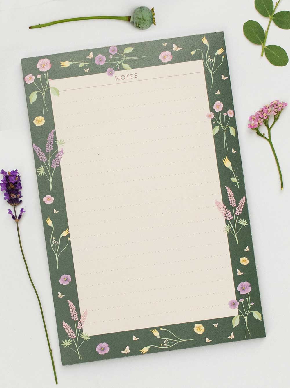 Flot notesblok med blomster